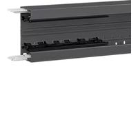 2 metros. Parte inferior del canal de desagüe para alféizares, modelo BRN 65x130 mm, acero galvanizado. Orificio para pasar a través de la pared: 130x68 mm. Color: RAL9011. Código de producto: BRN6513