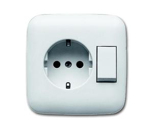 ABB Interruptor Combinado Busch-Jaeger Enchufe Incorporado Blanco - 2CKA001611A0169