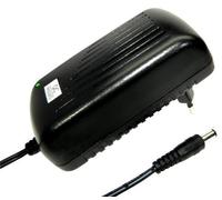 Alimentador fijo 24vdc 1amp 24w conector 5,5x2,1mm