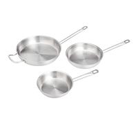 Amazon Basics Juego de 3 sartenes de acero inoxidable con revestimiento de aluminio, aptas para horno y lavavajillas, de 20, 24 y 30 cm, Plateado