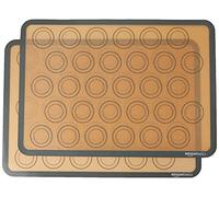 Amazon Basics Rectangular Tapete de Silicona para Hornear Macarons, Juego de 2 Unidades, 29.5 x 41.9 cm, Beige, Gris
