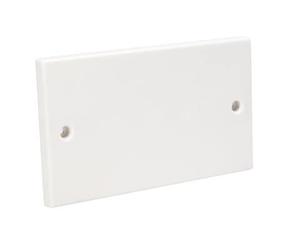 Axiom Ultimate - Placa de sellado plana individual/doble en blanco estándar, cubierta blanca, tapones de enchufe empotrados, color blanco (doble (2 bandas), paquete de 1)