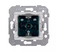 Base enchufe schuko BJC (2P+TT) con protección de seguridad y emborne por tornillo, 17524