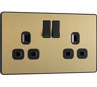BG Electrical PCDSB22B - Enchufe de pared de doble conmutación, sin tornillos, latón satinado, 13 A, PCDSB22B