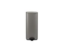 Brabantia Bo Pedal Cubo de basura 30L (platino), papelera cocina con diseño compacto y sistema de apertura con pedal, cubo basura reciclaje con cubo extraíble, incluye bolsas PerfectFit