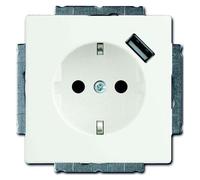 Busch-Jaeger 20 EUCBUSB-884, toma de corriente CEE 7/3 + USB, 2P+E, color blanco, IP20, 250 V, 16 A