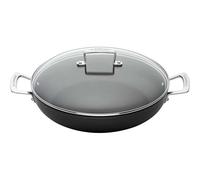 Cacerola Baja con Tapa de Cristal Le Creuset, 24-30 cm, Alta Resistencia y Fácil Limpieza, Ideal para Guisos, Salsas y Horneado 30cm