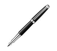 Caran d'Ache 4799782 - Pluma estilográfica con baño de oro y laca