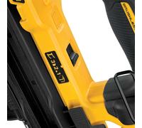 Clavadora a batería para hormigón sin escobillas 18V DCN890N-XJ