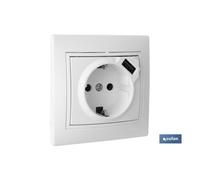 Cofan Base de Enchufe Bipolar Pacific Monobloc con Obturador USB 2P+T 2 1A - 5V