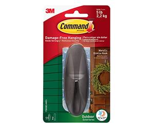 Command Gancho grande de bronce metálico con tiras adhesivas, para colgar coronas al aire libre, carteles y otros artículos pesados de forma segura y sin daños