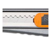 CUCHILLO, HOJA DESPRENDIBLE DE 18 MM, CUERPO METÁLICO - T N63-021