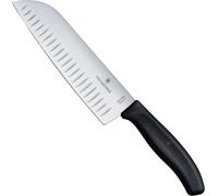 Cuchillo Santoku SwissClassic de Victorinox, con filo dentado, mango Fibrox negro, 17 cm, en blíster