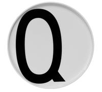 Design Letters Plato con letra Design Letters Q
