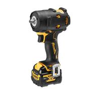 DEWALT DCF903P1G-QW - Atornillador de impacto inalámbrico (3/8", 12 V, incluye batería de 5 Ah, cargador rápido, protección contra golpes, inserción para carro de taller