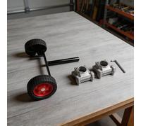 El kit de rueda de recortadora de cuerdas para ejes de 26 mm y 28 mm ofrece un contacto fiable con el suelo y ayuda a reducir la fatiga del operador durante el recorte de rutina