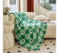 Elegant Comfort Velvet Touch - Manta de Forro Polar Ultra Afelpada para el Día de San Patricio, diseño de trébol Verde de Primavera y trébol irlandés, 50 x 60 Pulgadas, trébol a Cuadros de la Suerte