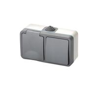 Enchufe conmutador IP54, superficie Luxe, ideal para exteriores y lugares húmedos, proporciona seguridad y funcionalidad.