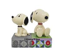 Enesco Peanuts by Jim Shore - Figura de Snoopy vs Modern Day Snoopy de los años 50