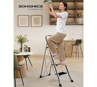 Escalera de paso SONGMICS, escalera de 4 escalones, escalera plegable, cerradura de seguridad, almacenamiento que ahorra espacio, capacidad para hasta 150 kg, gris paloma Gris Paloma 89 x 45 x 127 cm