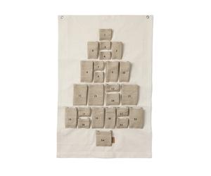 Ferm Living Calendario de Navidad Pine Mini. 50x69 cm