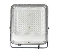 Foco LED profesional 100W, alto brillo, eficiente energía, largas horas de vida útil, ideal para iluminación en interiores y exteriores.