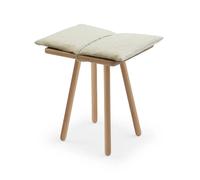 Fritz Hansen Taburete Georg Lino. roble sin tratar. incluye cojín de lino