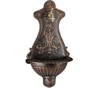 Fuente de pared antigua