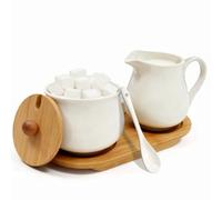 GOMETY Juego de leche y azúcar, juego de crema blanca y azúcar con tapa y cuchara, azúcar de cerámica y jarra de leche con bandeja de madera, jarra de nata y azucarero para cocina y café (blanco)