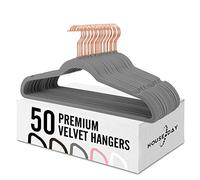 HOUSE DAY Percha de Terciopelo de 50 Piezas Gris, Percha para Pantalones Que Ahorra Espacio,Percha Fina Antideslizante, Gancho Giratorio de 360°, Percha de Terciopelo para Vestidos- Gris
