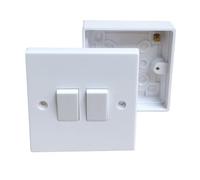 Interruptor de pared doble y caja trasera pattress. Eléctrico conmutado de 2 vías, 2 salidas