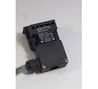 Interruptor de seguridad 3Ö 30 N enclavamiento M16 SCHMERSAL AZ16-03ZVRK-M16