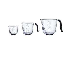 Jarrillas medidoras universales en ángulo KitchenAid, juego de 3 jarras de plástico para cocinar y hornear, negras, con medidas de 250 ml, 500 ml y 1000 ml.