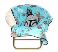 Jay Franco Set Decorativo con Forma de The Mandalorian de Star Wars para niños de cojín Decorativo con Forma de 30 cm y Manta de Felpa acogedora de 100 x 130 cm, Gris
