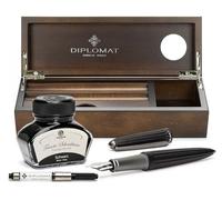 Juego de pluma estilográfica Diplomat Aero negro con tinta estilográfica a juego de colores, juego de escritura con una bandeja para bolígrafos de madera preciosa de wengué