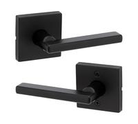 Kwikset Halifax - Manija de puerta de paso interior, palanca para puertas de armario y pasillo, manija reversible sin bloqueo, negro mate, con protección Microban, rosa cuadrada