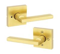 Kwikset Halifax - Manija de puerta de privacidad interior con cerradura, palanca de puerta para baño y dormitorio, latón satinado, reversible, sin llave, con protección Microban