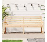 La Living Store presenta esta banca de jardín, con dimensiones de 203,5 x 48 x 91,5 cm, fabricada en madera maciza de pino