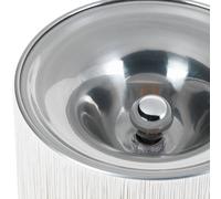 Lámpara de mesa Gubi modelo 597, aluminio, color crema, altura 29 cm