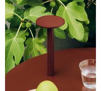 Lámpara de mesa LED recargable HOST PORTABLE de HAY, color rojo óxido, 22 cm,