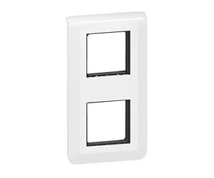 Legrand 099473 - Placa de Acabado Vertical Doble para 2 Puestos x 2 módulos, Material rígido, Aislamiento eléctrico Seguro, Cubierta para Montaje Empotrado, mecanismos Mosaic - Blanco - 099473