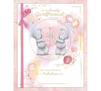 Me To You Tatty Teddy - Bonita tarjeta de cumpleaños hecha a mano para mi novia encantadora, Tatty Teddy sostiene un corazón envuelto rosa, 20 x 25 cm, colección oficial