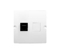 MÓDULO ENCHUFE ORDENADOR BLANCO 1X UAE 8 BASIC BMF51.02/11