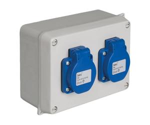 Montaje especial 816+2 toma schuko 2p+tt 16a solera 816-5