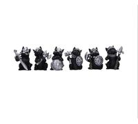 Nemesis Now Cat Crusaders - Juego de 6 figuras de gato negro guerrero, coleccionables pintados a mano y decoración medieval