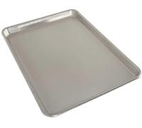 Nordic Ware 45300 Naturals Baker's Bandeja de aluminio de cuarto de hoja, utensilios para hornear premium para hornear y recalentar comidas pequeñas, fabricada en los Estados Unidos, color plateado