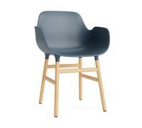 Normann Copenhagen Sillón Form Blue. patas de roble