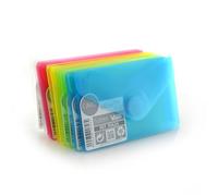Office Box - Pack 10 Sobres con Cierre de V-lock en Tamaño Tarjeta/Carnet (10,5 x 6.2 cm) en 5 Colores Classic Traslúcidos con textura soft touch, Polipropileno 100% Reciclable. (Surtido)