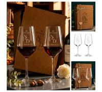 Olesea Copas de vino personalizadas|Regalo para novios y bodas|Aniversarios cumpleaños|Grabadas|Hombre Mujer Pareja|Bodas de Oro (Nombre e Iniciales, 2 Copas)