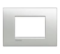Placca Air 3 Moduli Tech In Metallo Bticino Serie Living light LNC4803TE